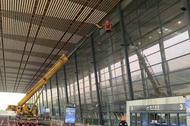 木鱼镇玻璃幕墙维护和保养